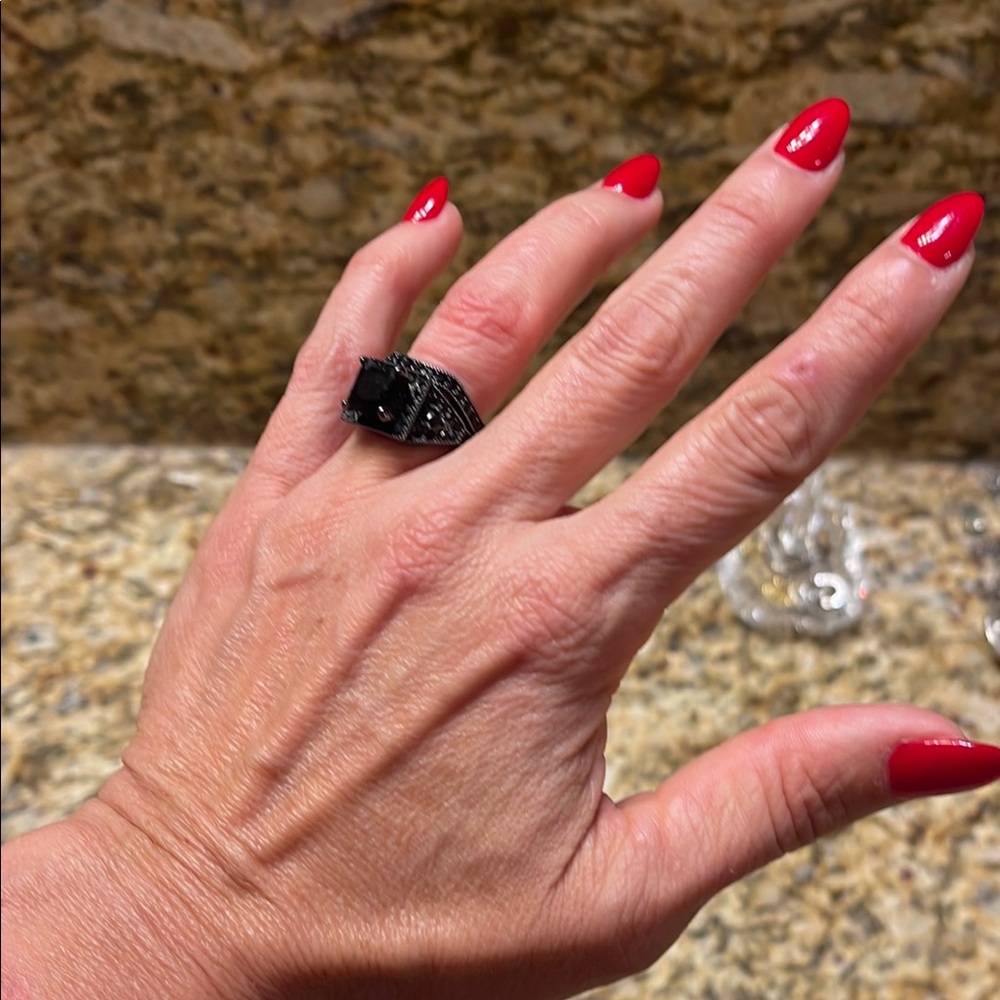 Black Statement Ring - image 3